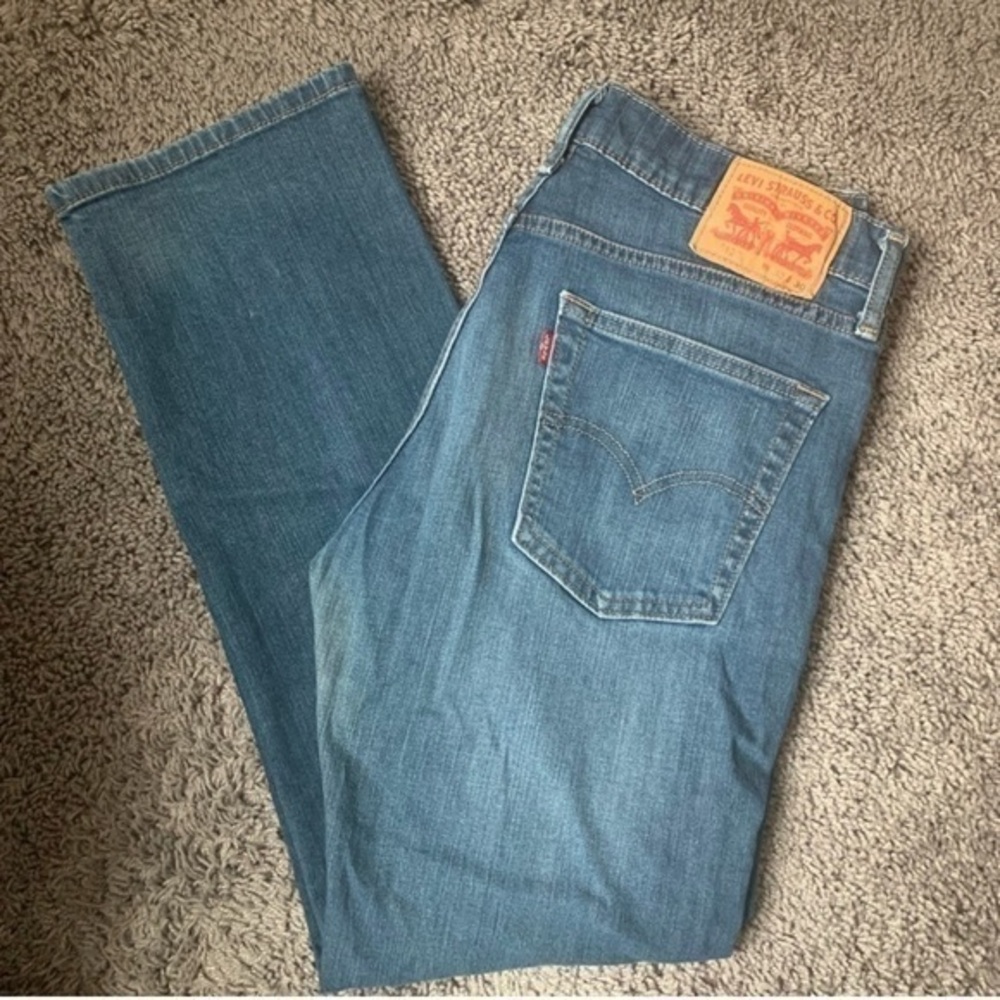 Levi’s Denim Blue Straight Leg Jeans